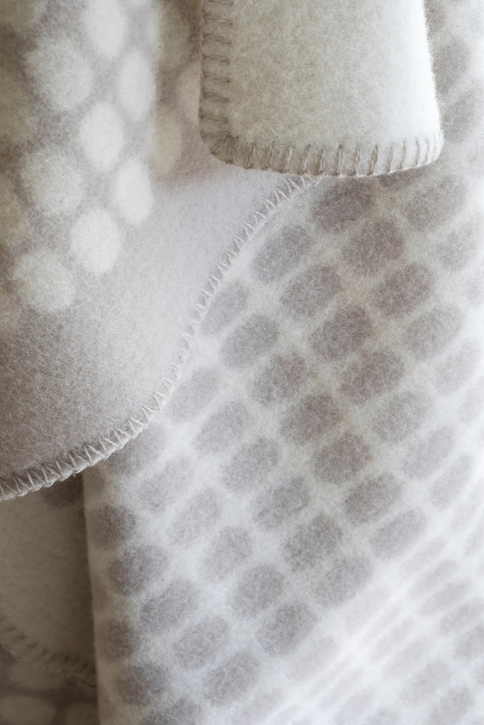 Palette teppe 135x200 cm, Clay Røros Tweed