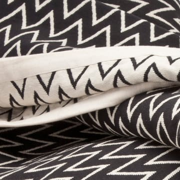 Zigzag sengeteppe svart - 140x260 cm - Ørskov