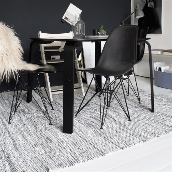 Leather gulvteppe 170x240 cm, light grey (lysegrå) Rug Solid