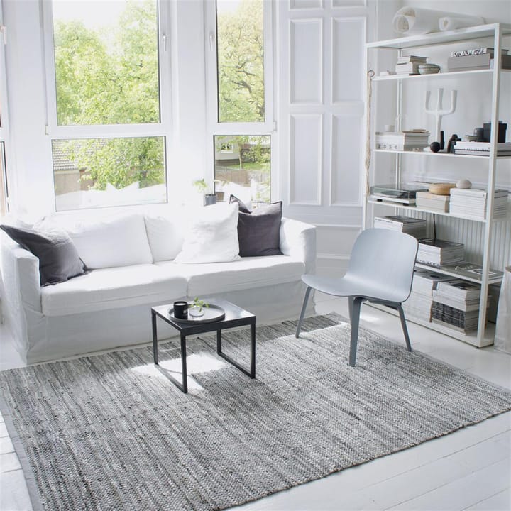 Leather gulvteppe 170x240 cm, light grey (lysegrå) Rug Solid