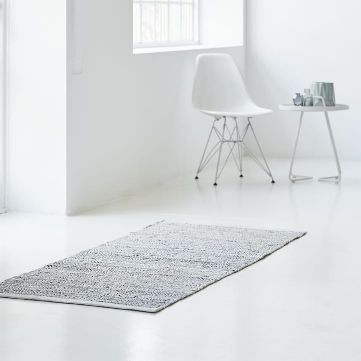 Leather gulvteppe 65x135 cm, light grey (lysegrå) Rug Solid