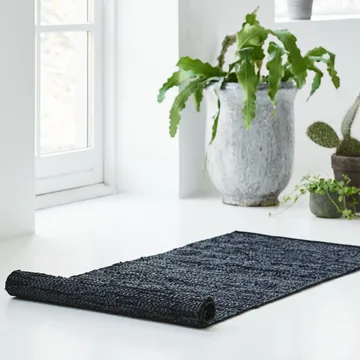 Leather gulvteppe 75x300 cm - black (svart) - Rug Solid