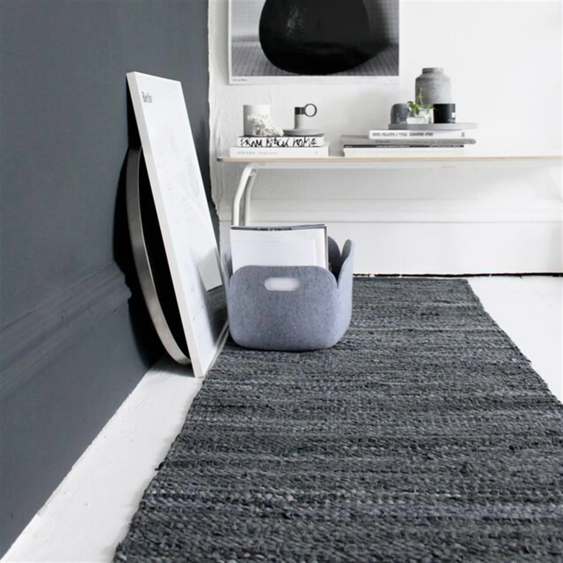 Leather gulvteppe 75x300 cm, black (svart) Rug Solid