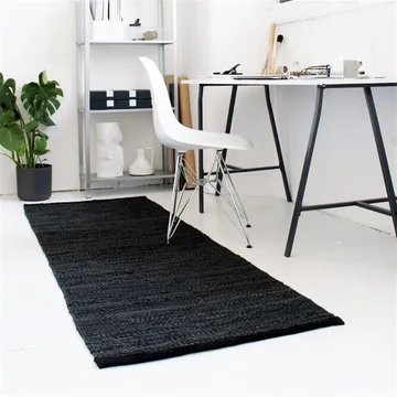 Leather gulvteppe 75x300 cm - black (svart) - Rug Solid