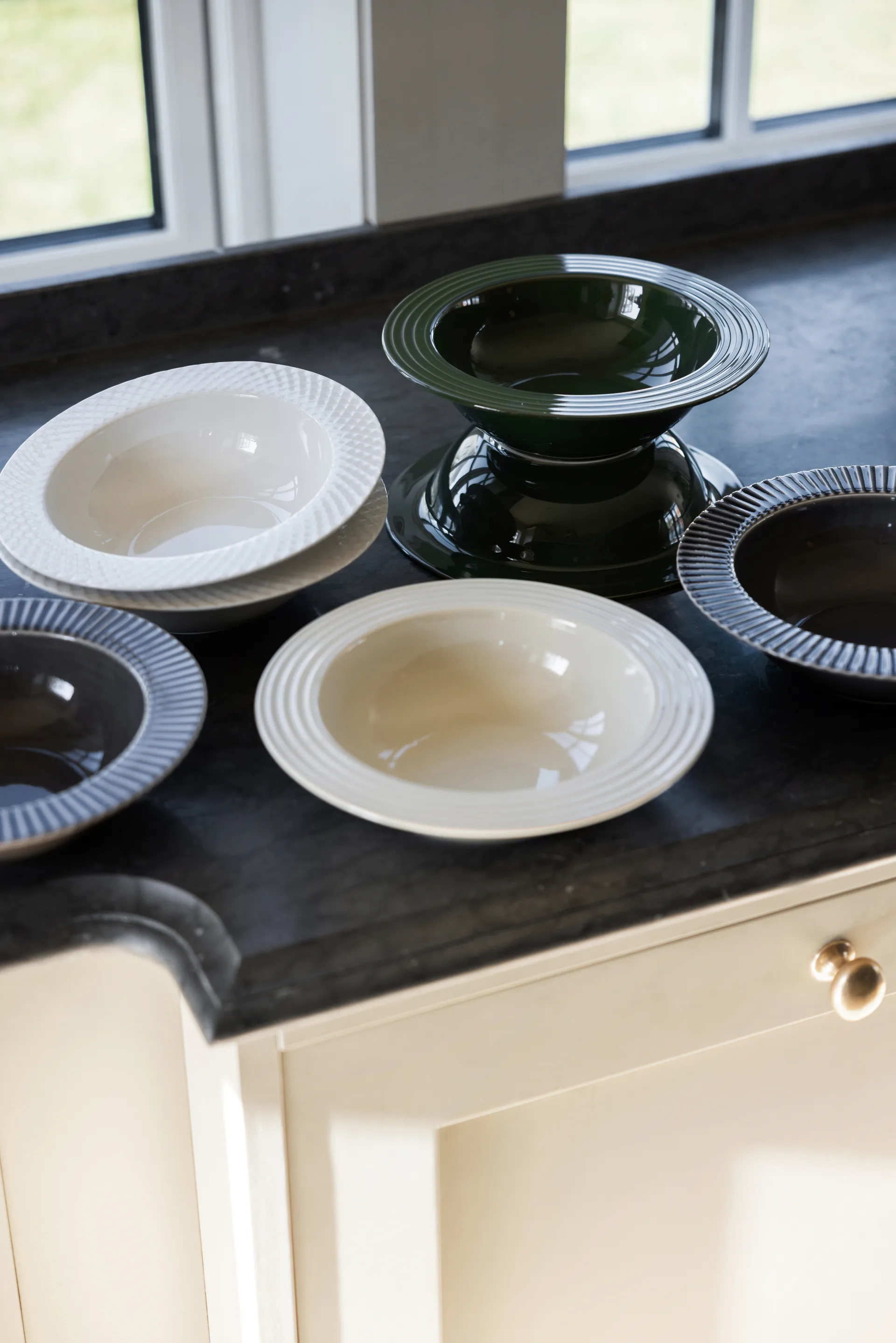 Coffee & More dyp tallerken Ø22 cm, Grå Sagaform