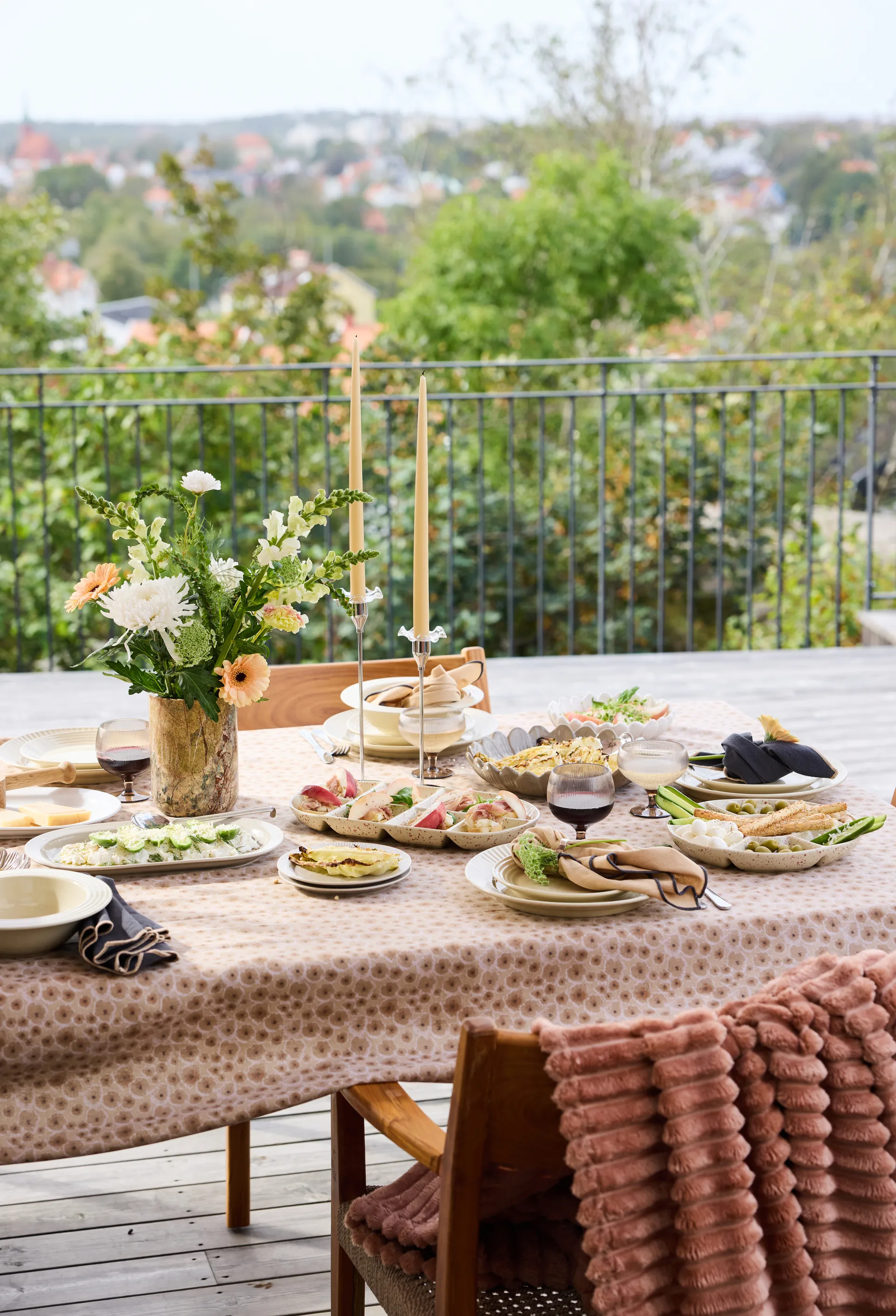 Edith duk 150x280 cm, Mikset beige Sagaform