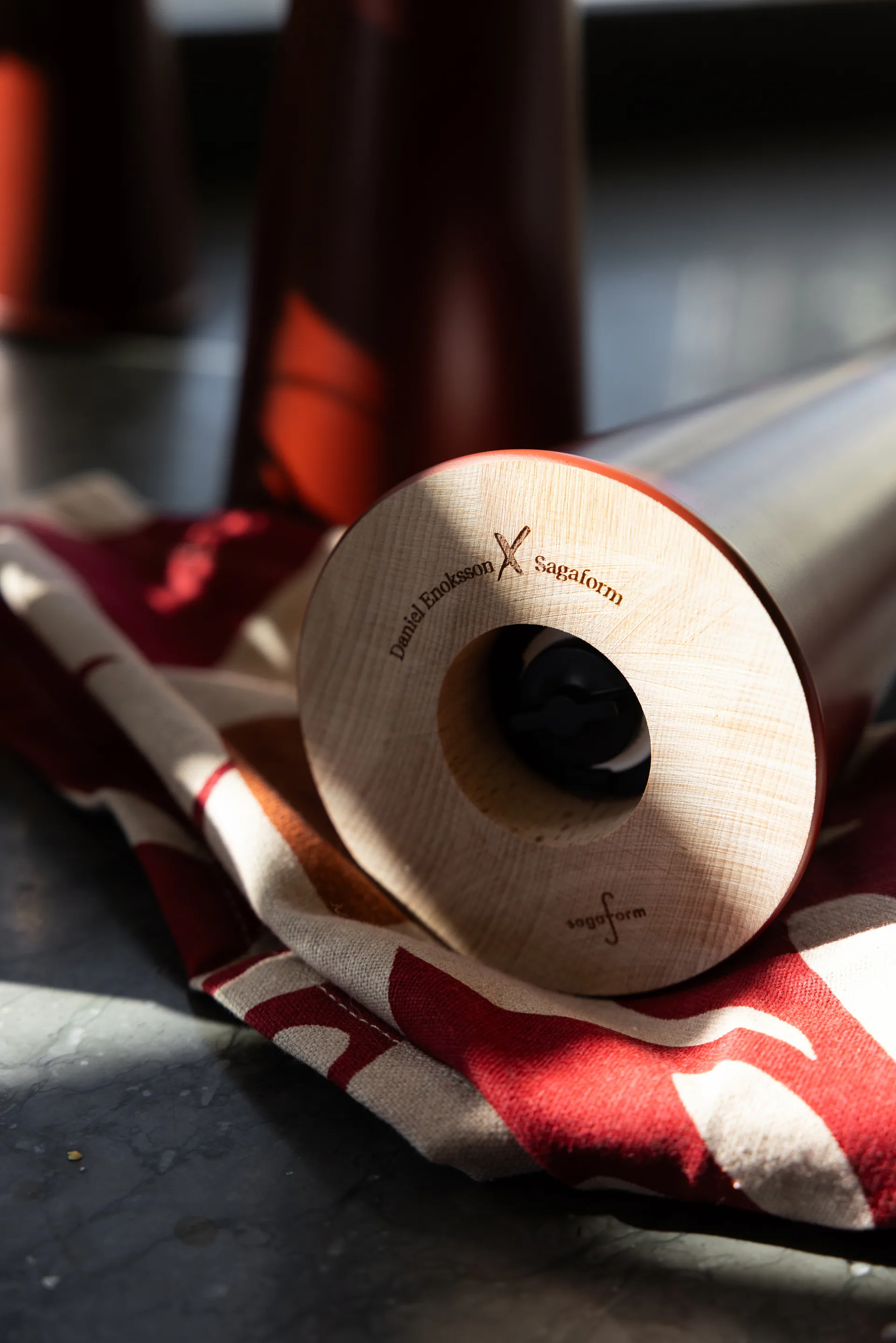 Gurken salt- og pepperkvern stor 32 cm, Rød-brun Sagaform