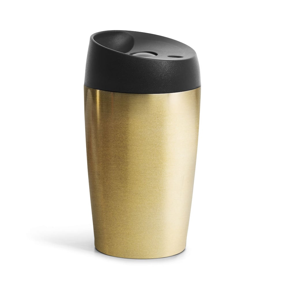 Sagaform Loke bilkopp 24 cl Gull | Skandinavisk Design | Termokopper | Gullfarge