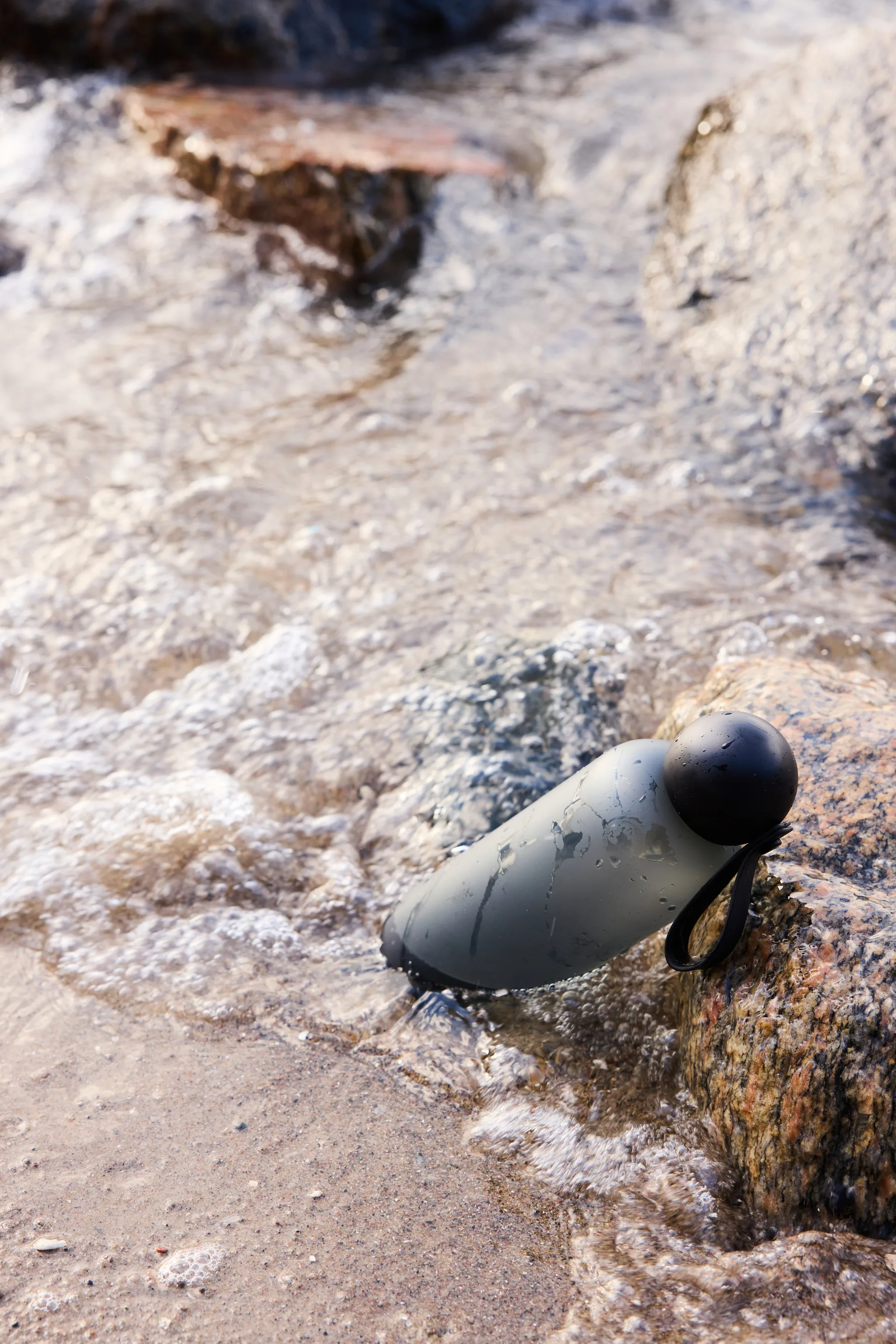 Tom vannflaske 65 cl, Svart Sagaform