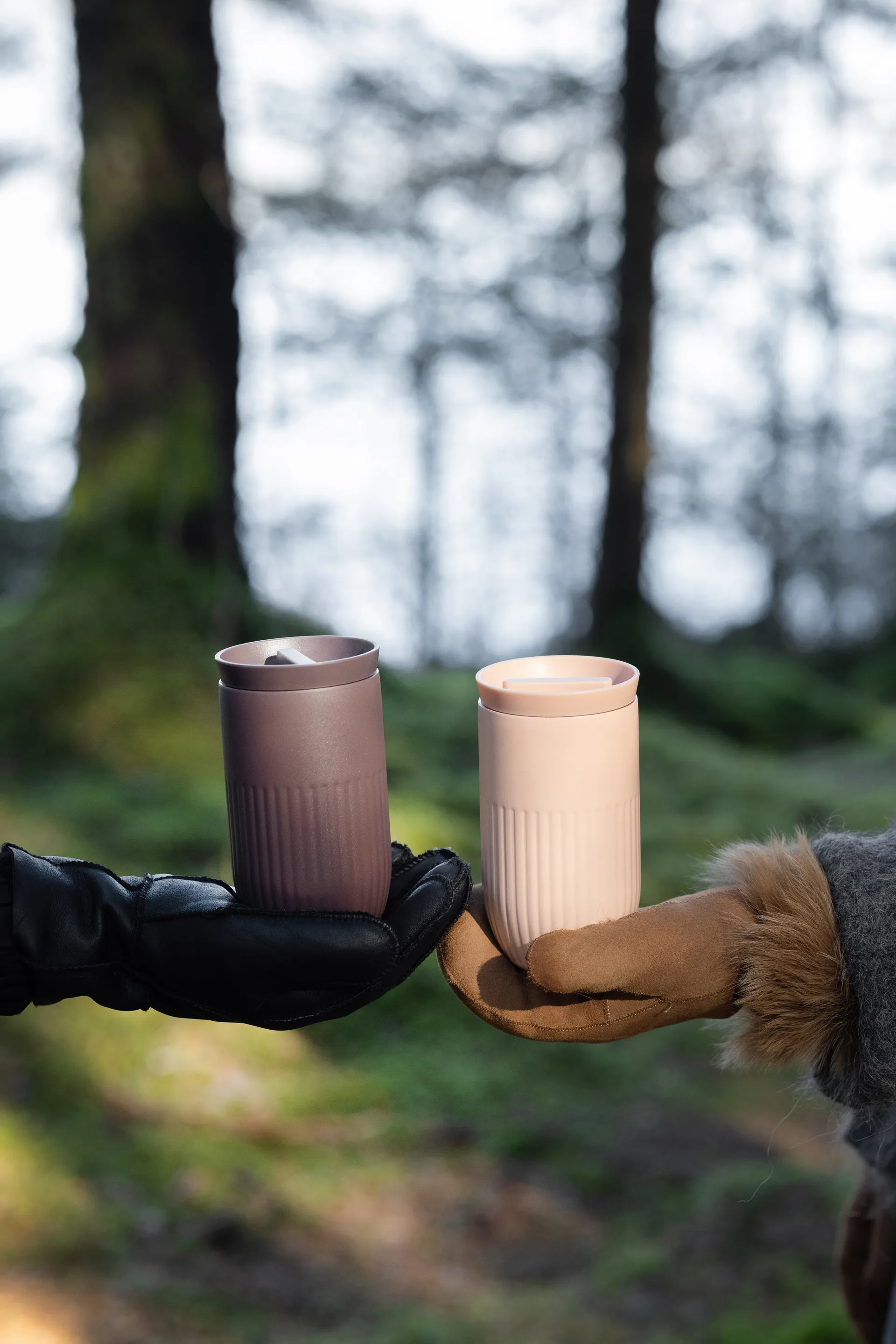 Tova bilmugg termoskrus 32 cl, Brun Pantone Sagaform