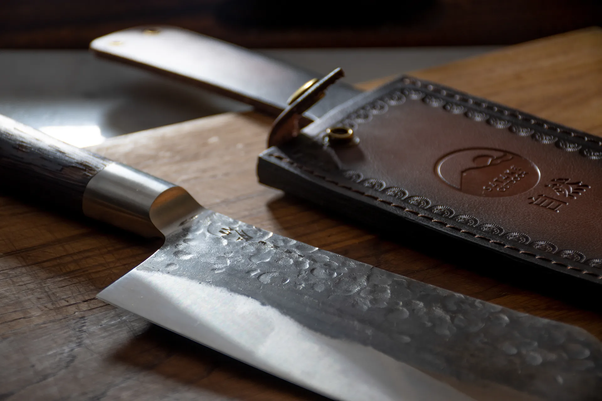 Kuro mori med saia/etui, 19,5 cm Satake