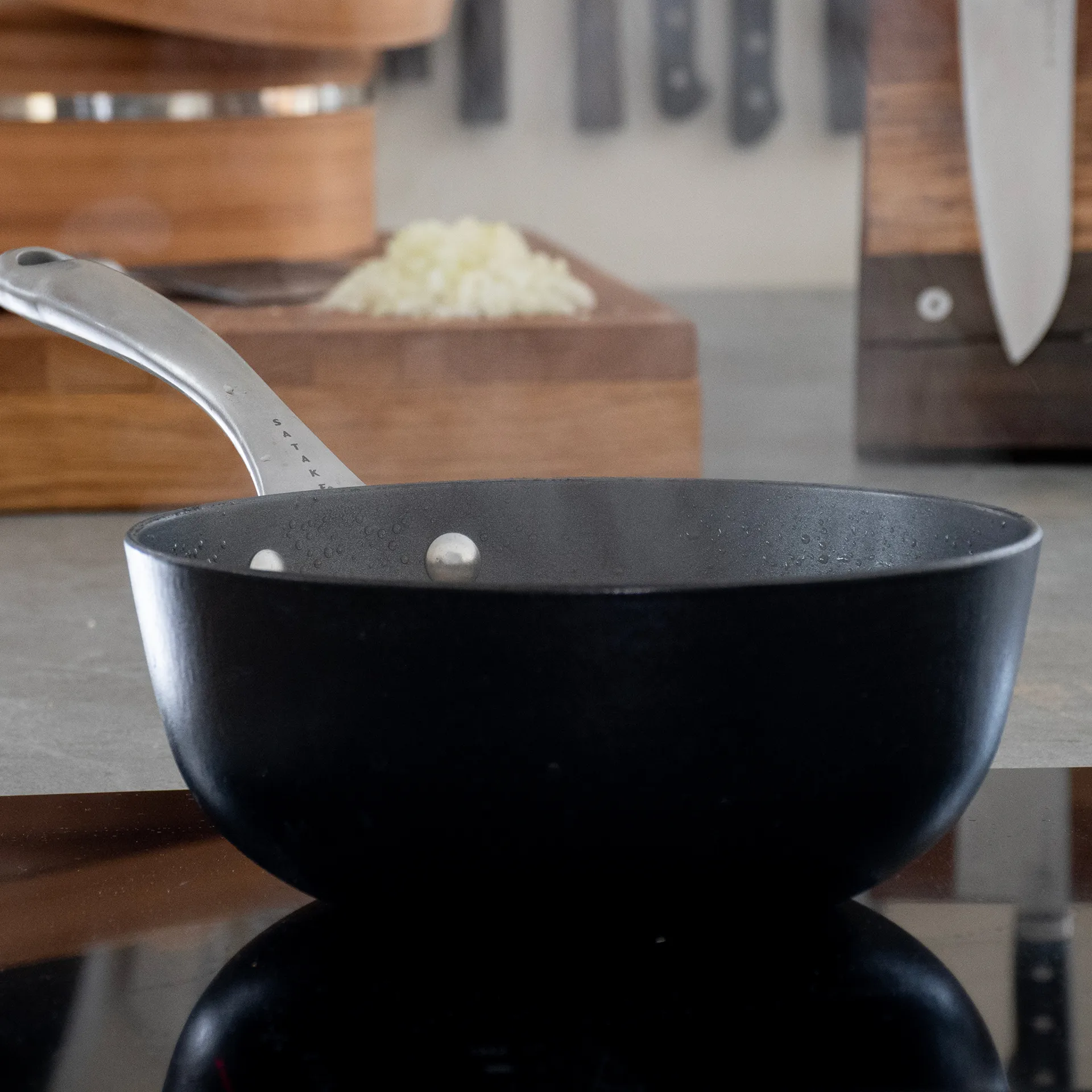 Satake kasserolle sauté med glasslokk 2-deler, 2 l Satake