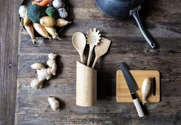 Satake redskaper og redskapsstativ - Bambus, 4 deler - Satake