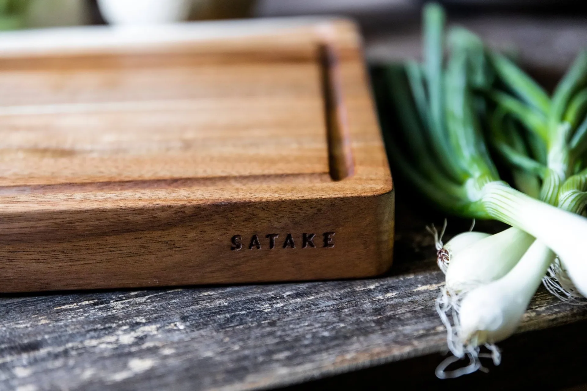 Satake skjærefjøl, Akasie, oljet, 43,2x27,9x3,8 cm Satake