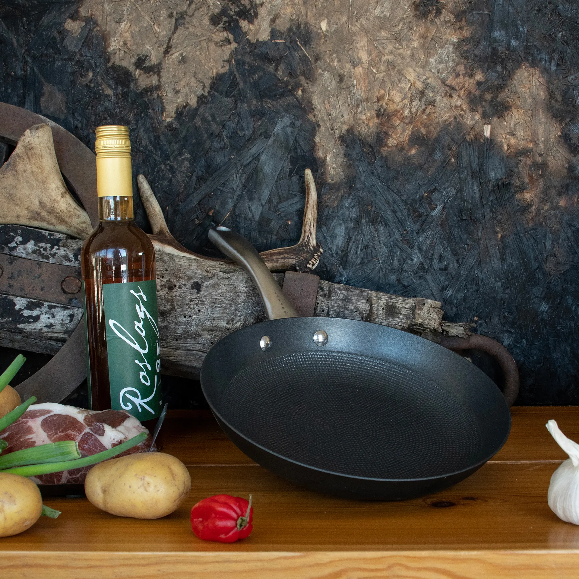 Satake stekepanne i lettvektsstøpejern non stick, 26 cm Satake