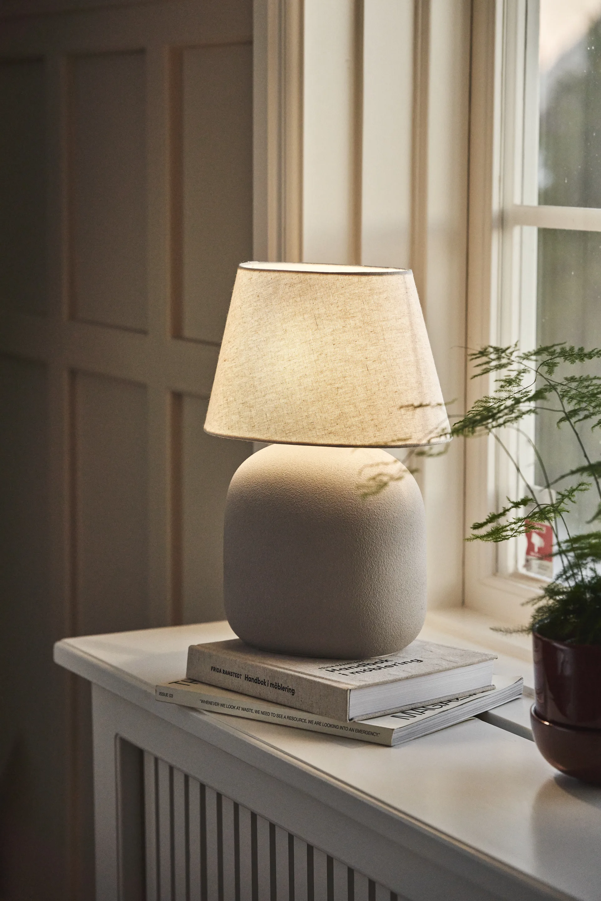 Boulder vinduslampe grey-white Scandi Living