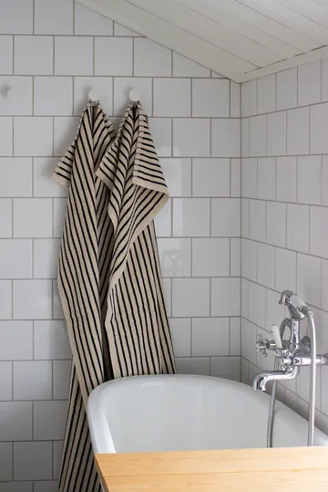 Drift badehåndkle 100x150 cm - Hvit-svart - Scandi Living