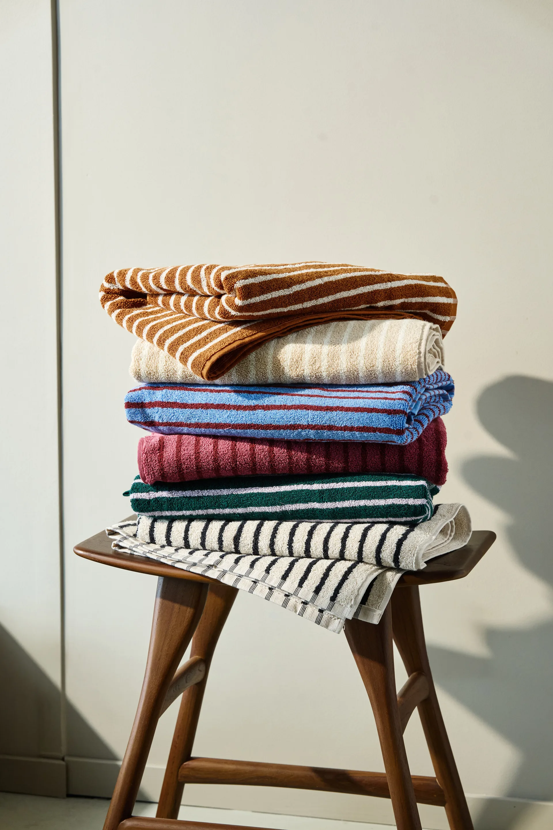 Drift badehåndkle 70x140 cm, Grønn-lilla Scandi Living