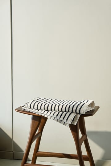 Drift badehåndkle 70x140 cm - Hvit-svart - Scandi Living