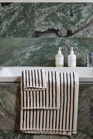 Drift håndklesett 4 deler - Hvit-svart - undefined - Scandi Living