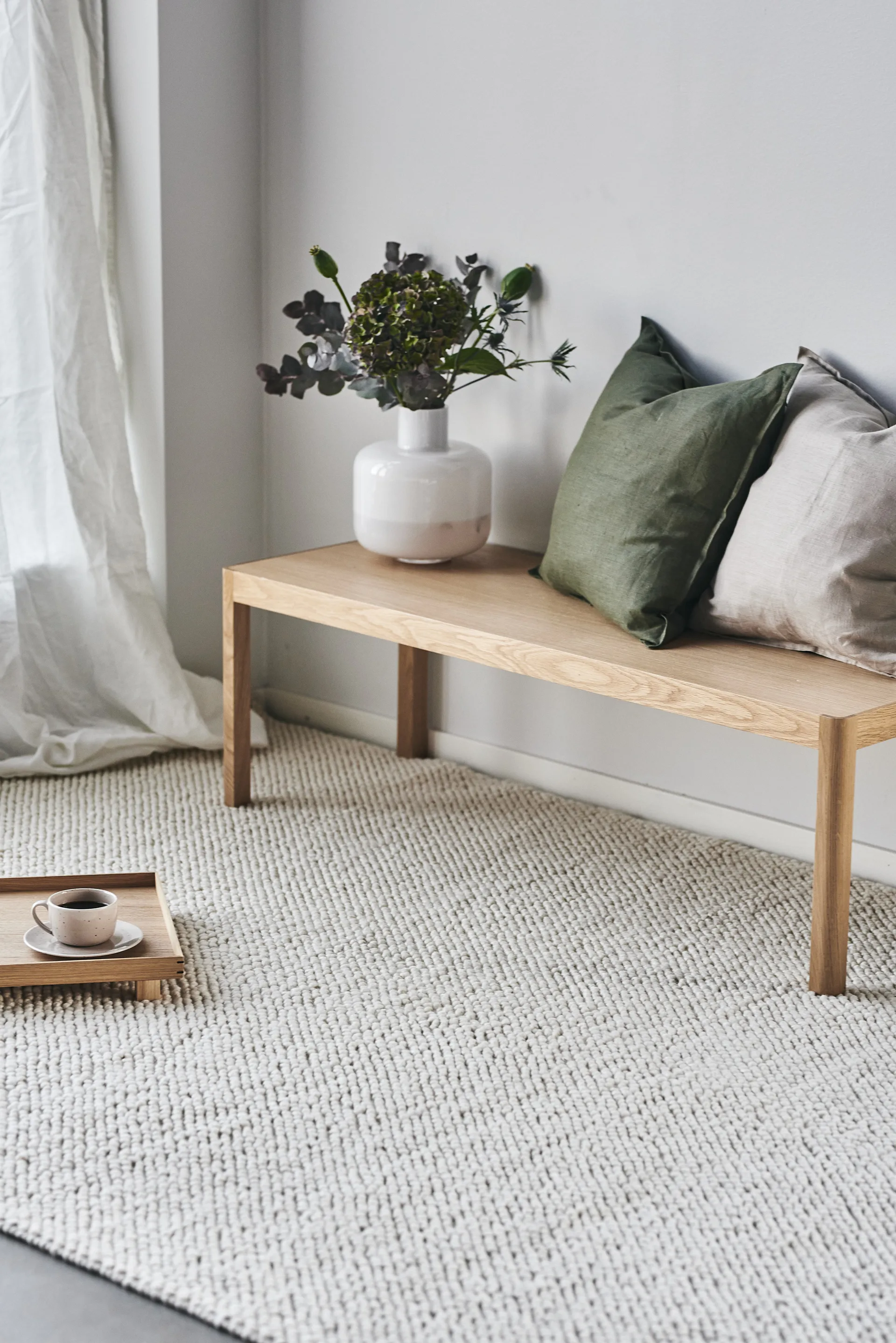 Flock ullteppe naturhvit, 170x240 cm Scandi Living