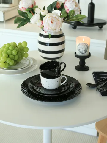 Freckle startsett 18 deler - Svart - Scandi Living