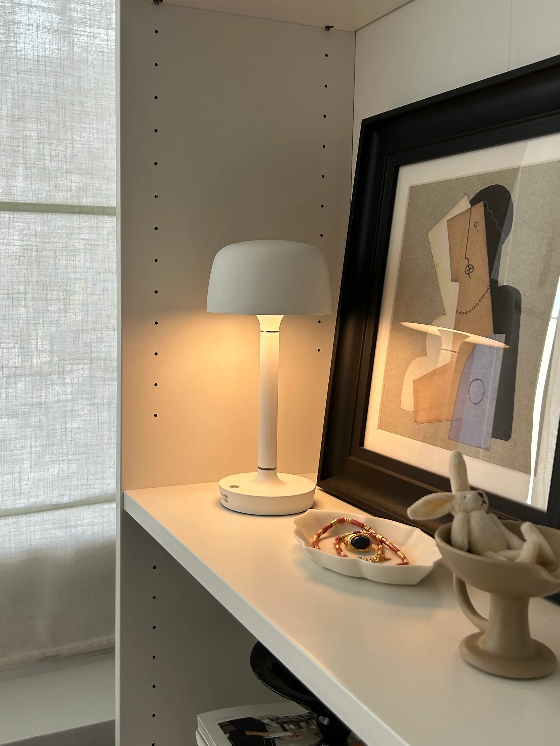 Halo bærbar bordlampe 25,5 cm, White Scandi Living