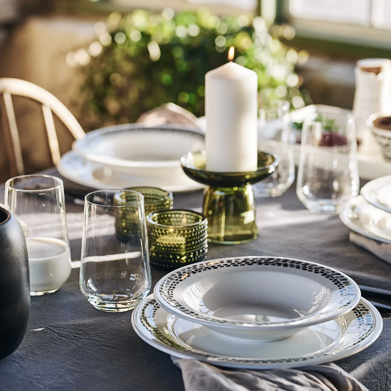 Klappersten tallerken 28 cm 4-stk., svart-hvit Scandi Living