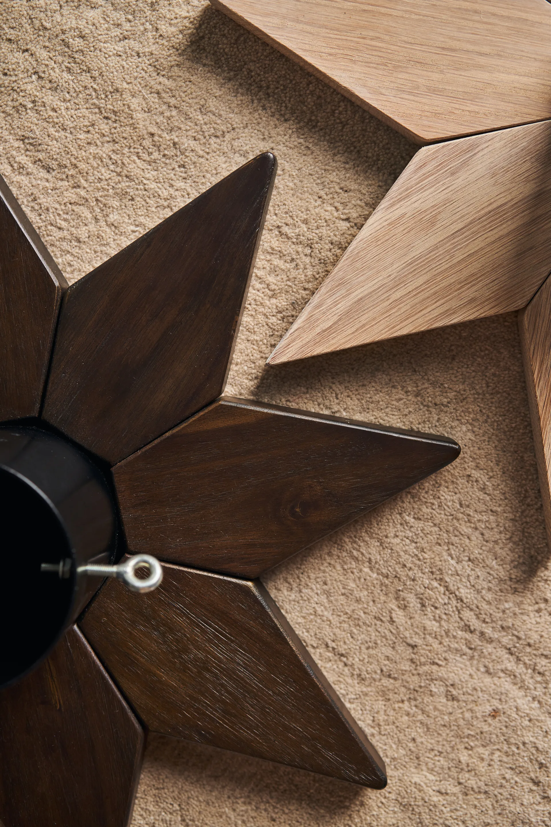 Norr juletrefot, Mørkbeiset Scandi Living