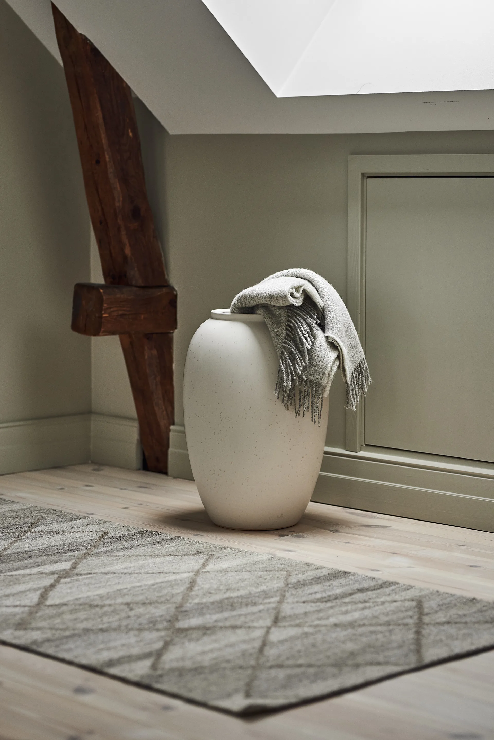 Peak gulvteppe (ull) naturgrå, 80x240 cm Scandi Living