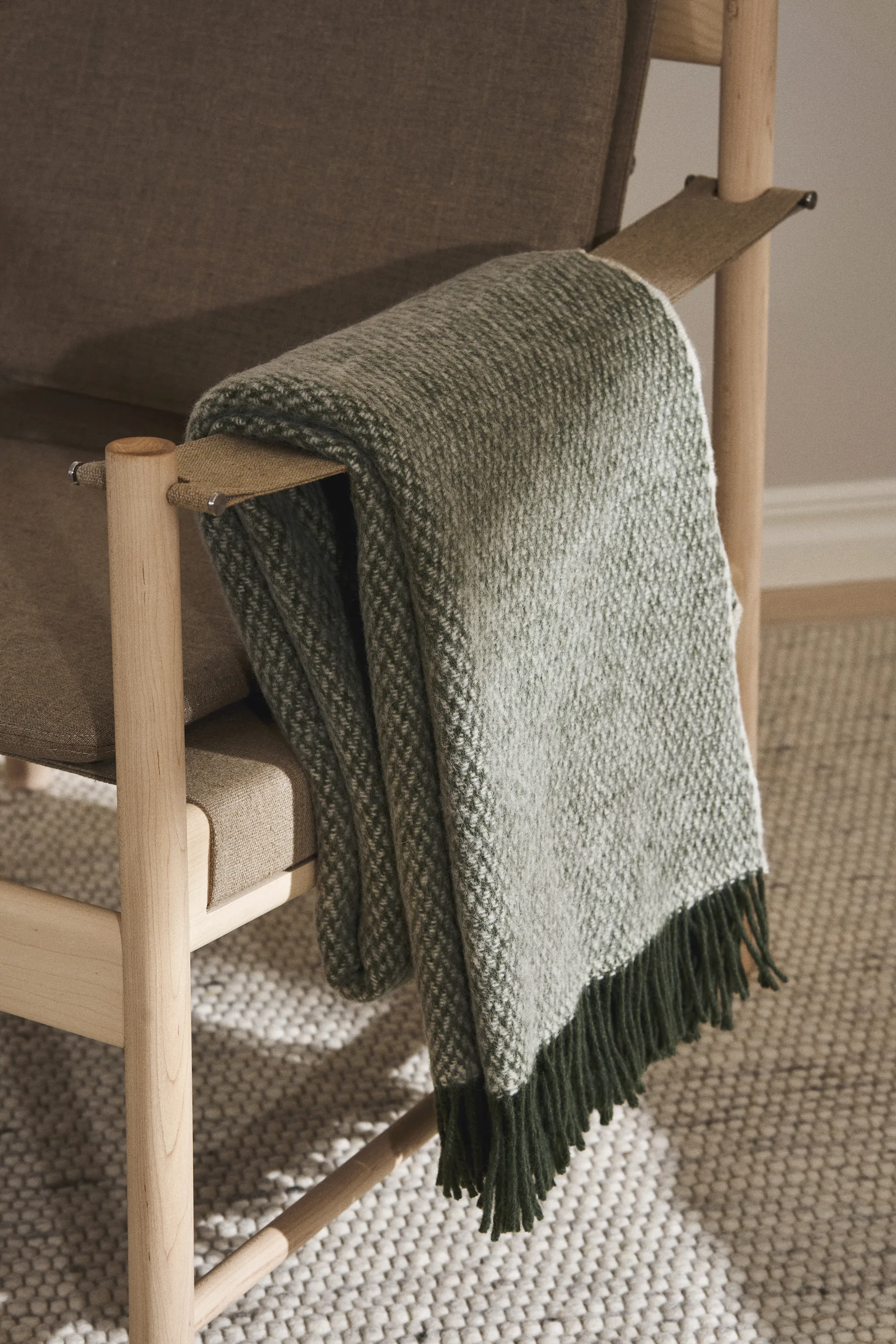 Sandstone ullpledd 130x180 cm, Khaki grønn Scandi Living