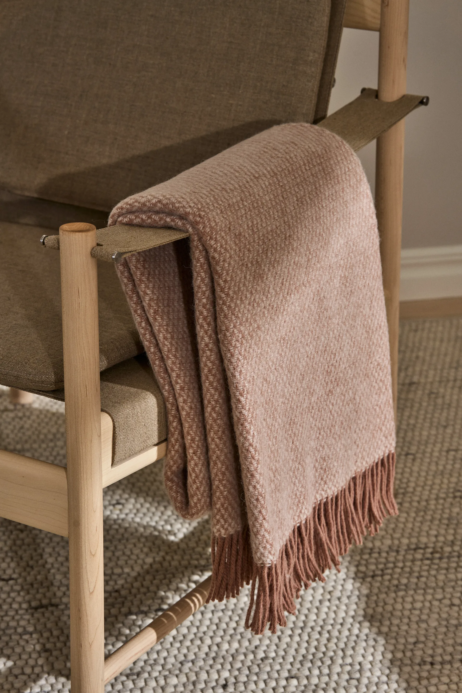 Sandstone ullpledd 130x180 cm, Mocca Scandi Living