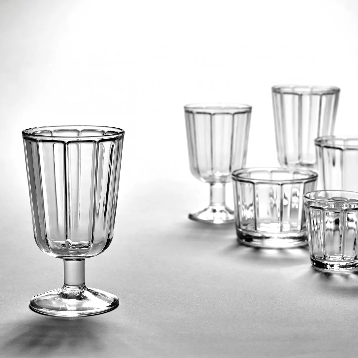Surface hvitvinsglass 18 cl 4-pakning Klar,  Serax