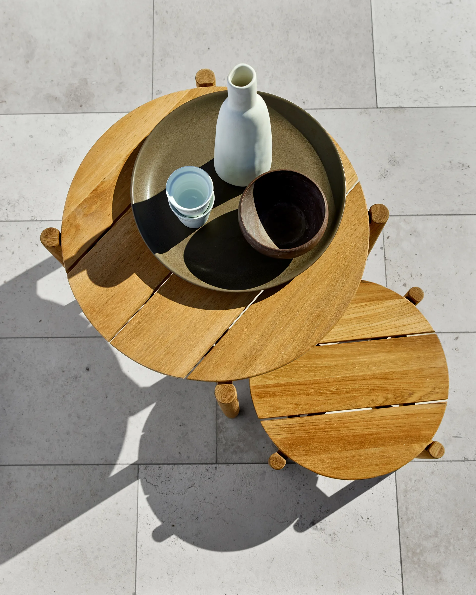 Koster loungebord lite Ø42 cm, Teak Skargaarden