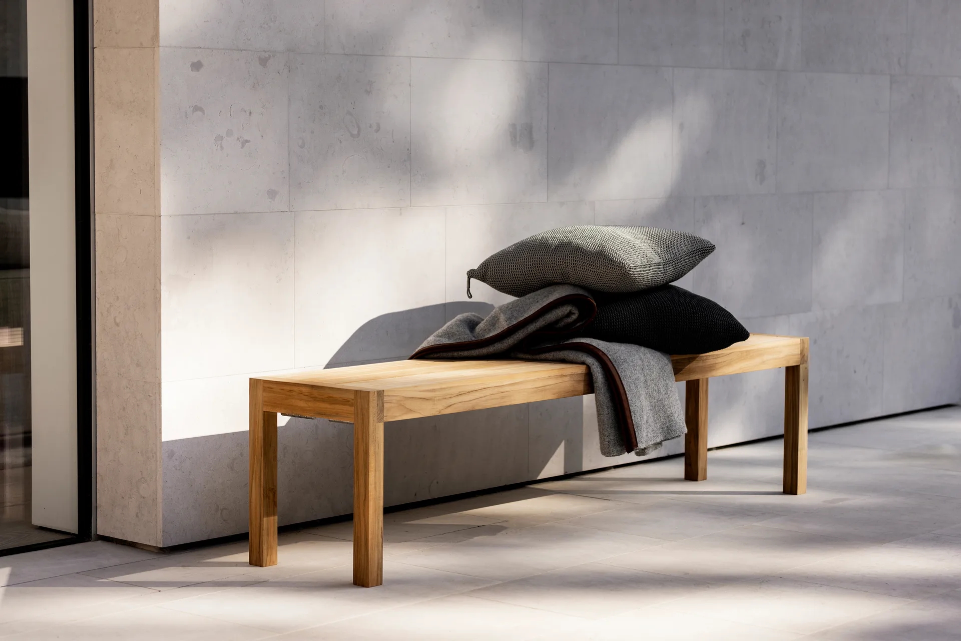 Laknäs benk 180x40x45 cm, Teak Skargaarden