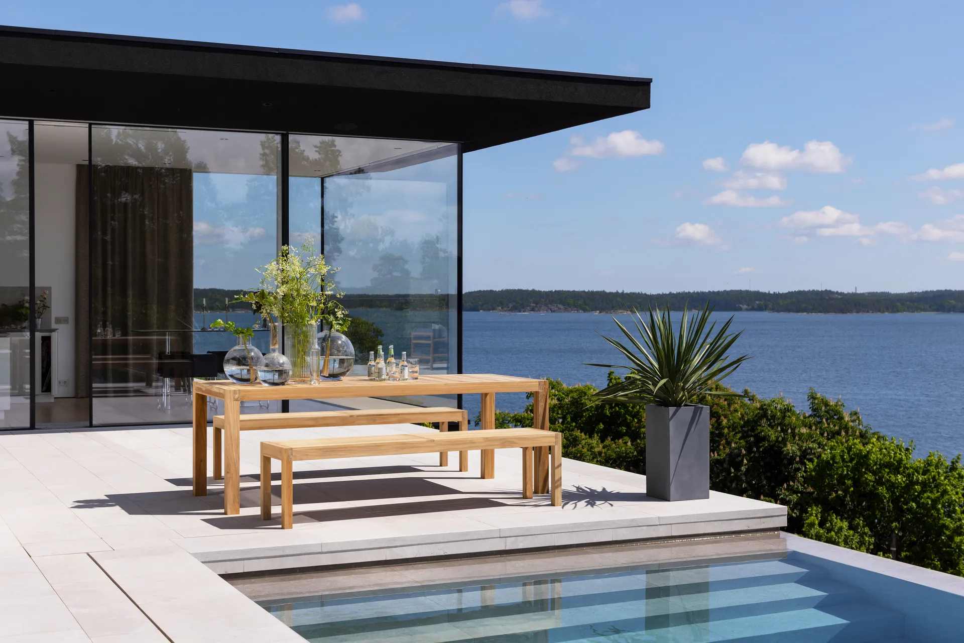 Laknäs benk 180x40x45 cm, Teak Skargaarden