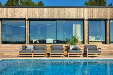 Saltholm loungestol teak - gråbrun pute - Skargaarden