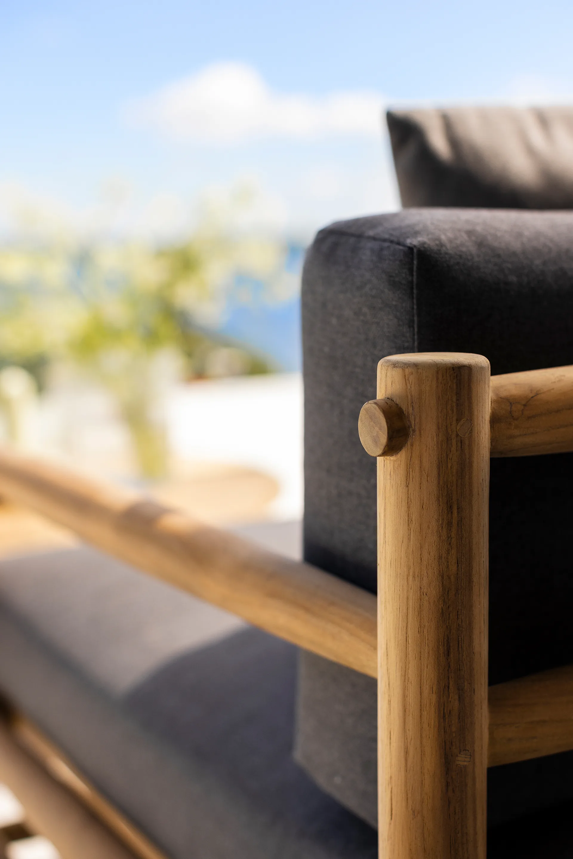 Saltholm sofa teak - gråbrun pute Skargaarden