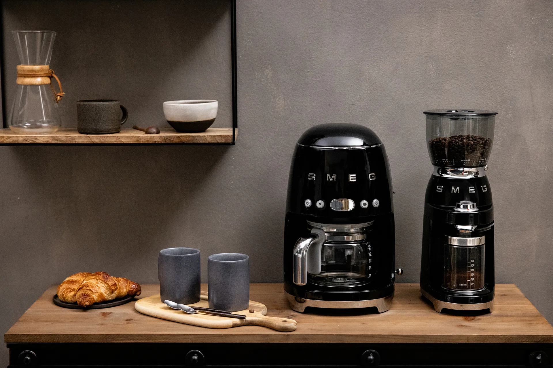 Smeg 50's Style kaffetrakter, Matt black Smeg