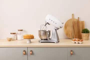 Smeg 50's Style kjøkkenmaskin 4,8 L - Hvit-sølv 800 W - Smeg