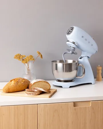 Smeg 50's style kjøkkenmaskin - Pastellblå, 1000 W, 4,8 l - Smeg