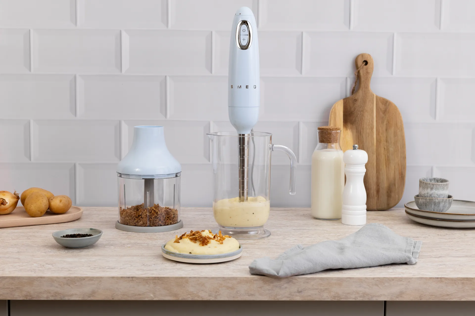 Smeg 50's Style stavmikser sett 4 deler, Pastell blue Smeg