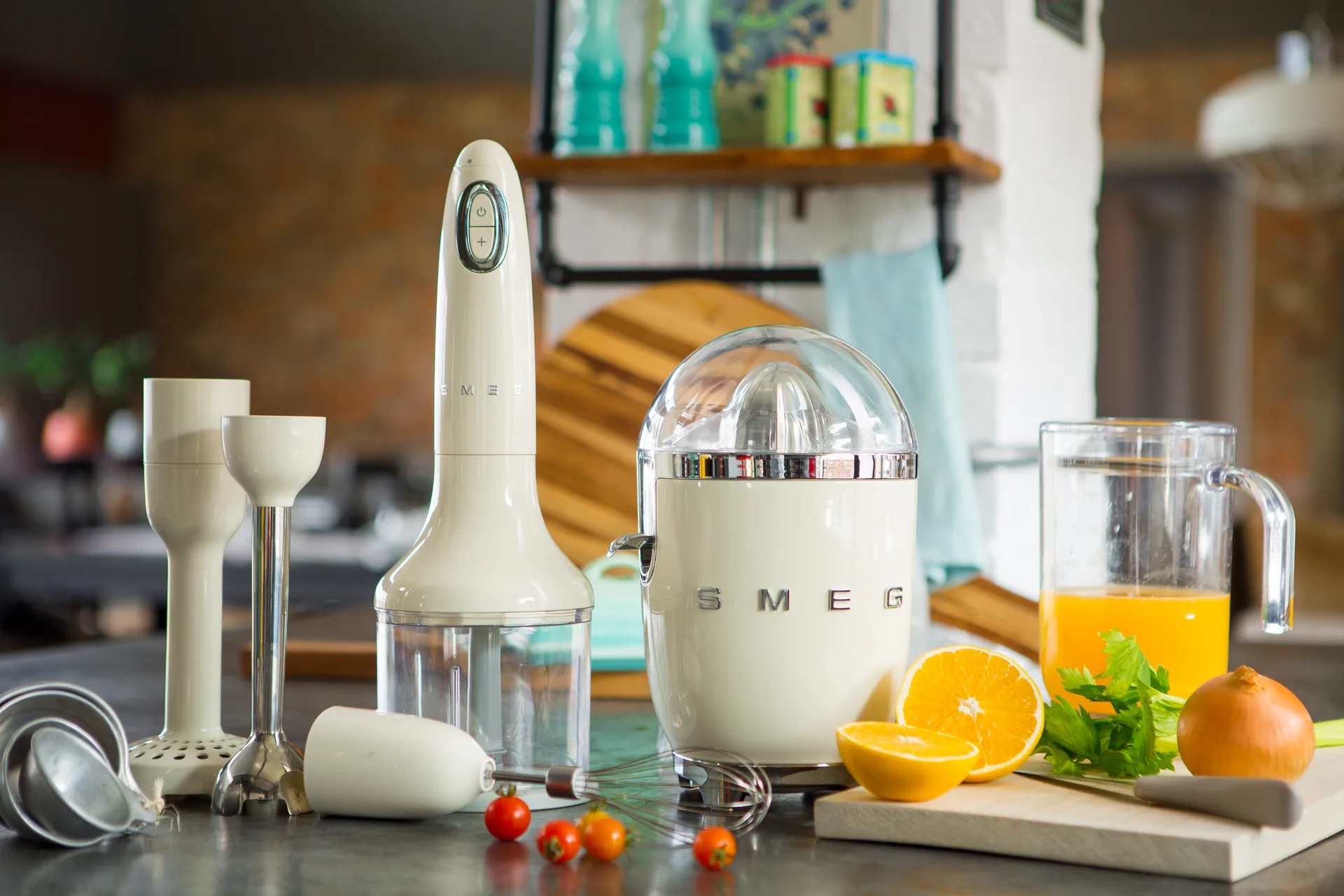 Smeg 50's Style stavmikser sett, Créme hvit Smeg
