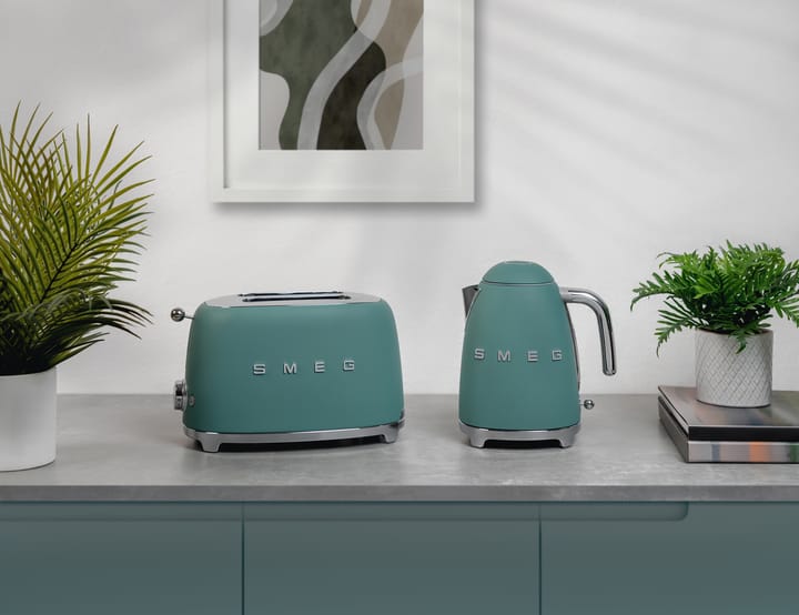 Smeg 50's Style vannkoker 1,7 L, Emerald green Smeg