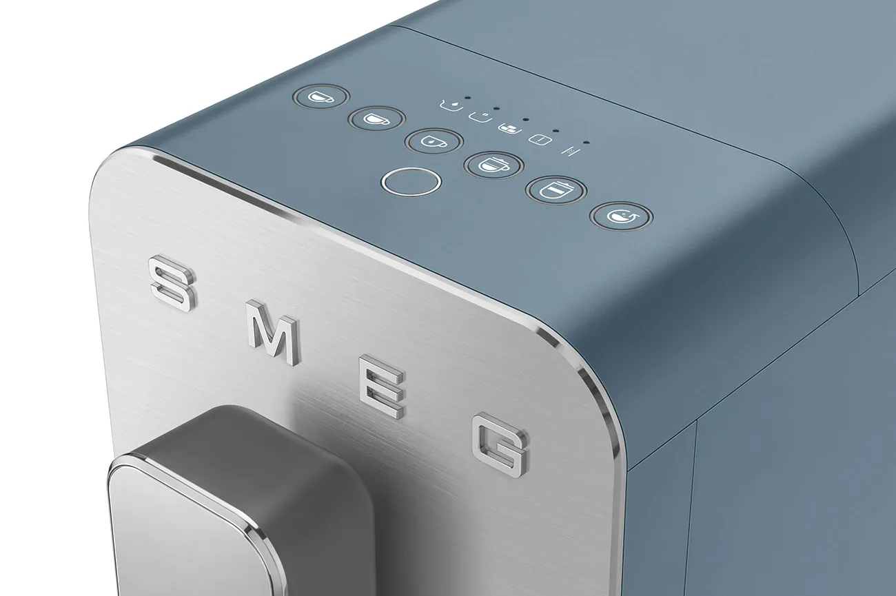 Smeg helautomatisk kaffemaskin med beholder, Storm Blue Smeg