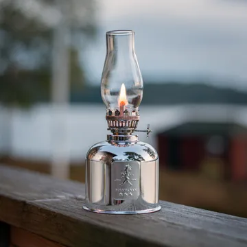 Solstickan fotogenlampe - Sølv, Ø8,5x20 cm - Solstickan Design