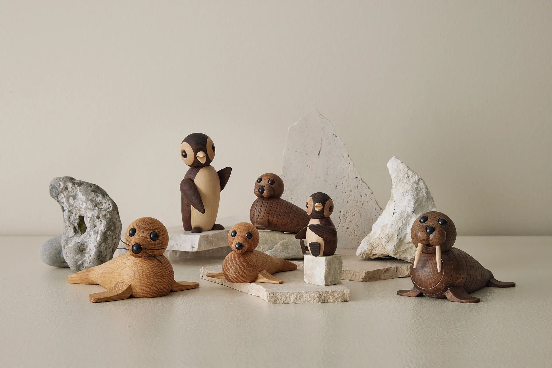 Snow Pingvinunge dekorasjon 7 cm, Brun Spring Copenhagen