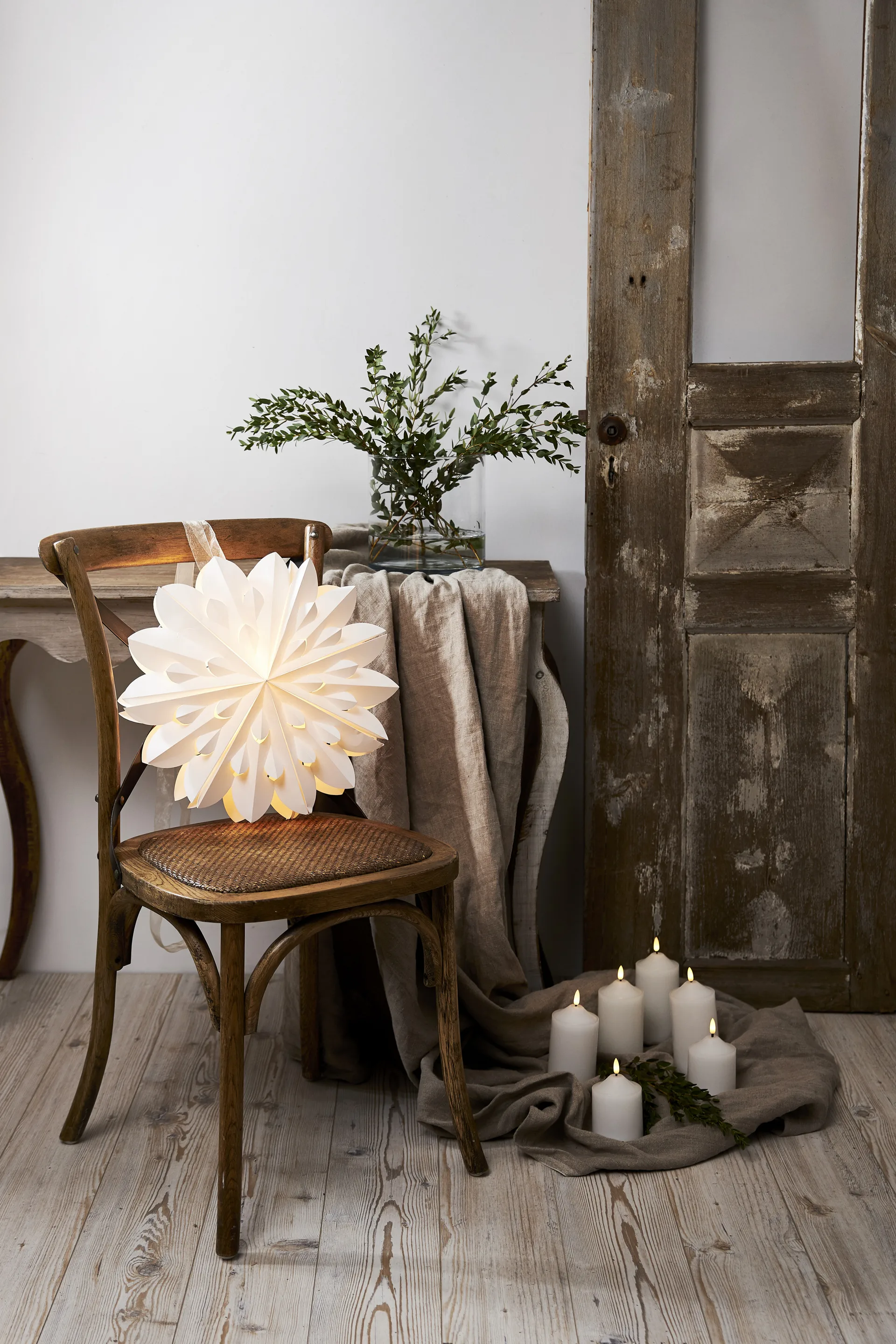 Clipp adventsstjerne Ø 40 cm, Hvit Star Trading