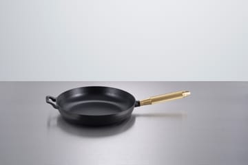 Buster & Punch stekepanne støpejern svart Ø28 cm - Messinghåndtak - STAUB