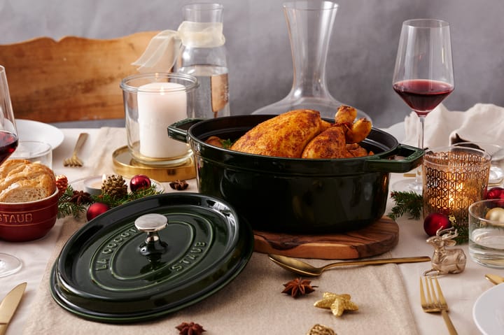 Staub La Cocotte oval gryte støpejern 4,2 L, Basilikagrønn STAUB